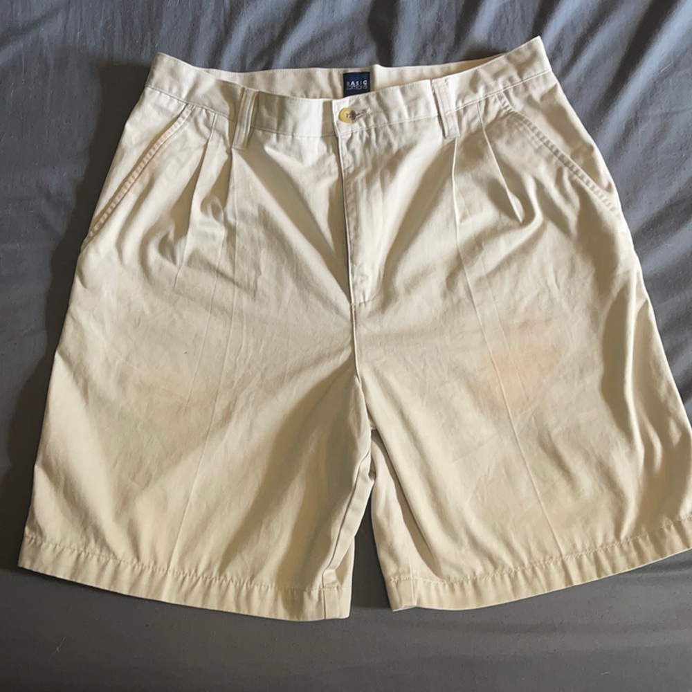Basic Editions Khaki Shorts